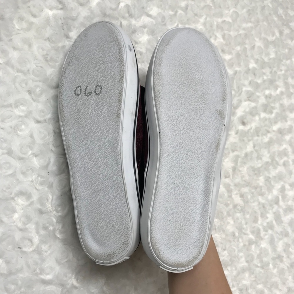 NWOB Kate Spade Velvet Bow Delise Sneaker Flat Red - Picture 7 of 8